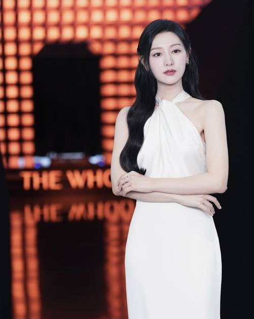 배우 김지원이 독보적인 ‘클래스’를 입증했다. 사진=김지원 SNS