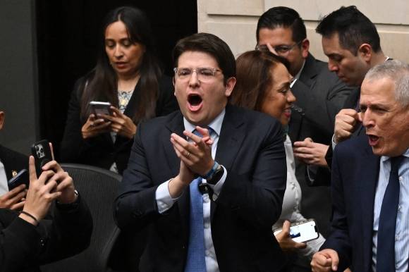 콜롬비아 야당 상원의원이자 내년 대선 후보인 미겔 우리베 투르바이(39). AFP