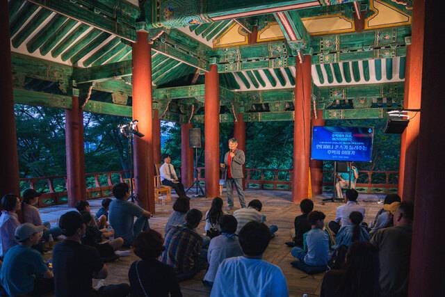 ‘후백제의 왕궁, 야간산성행(行)’ 프로그램 모습 /전주시
