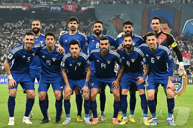 경기를 앞둔 쿠웨이트 선수들ⓒ AFP=뉴스1