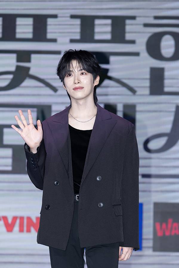 시온. 사진 | 요구르트스튜디오