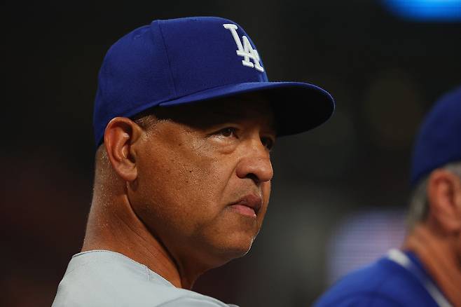 데이브 로버츠 다저스 감독이 김혜성에게 좌투수 매치를 좀처럼 부여하지 않고 있다. AFP연합뉴스