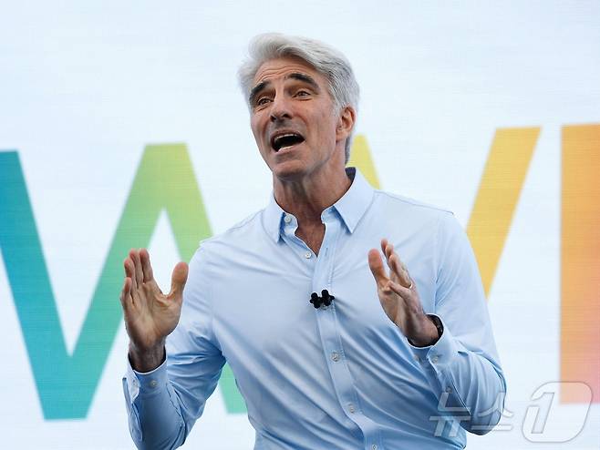 크레이그 페데리기 애플 소프트웨어 엔지니어링 수석 부사장. ⓒ AFP=뉴스1