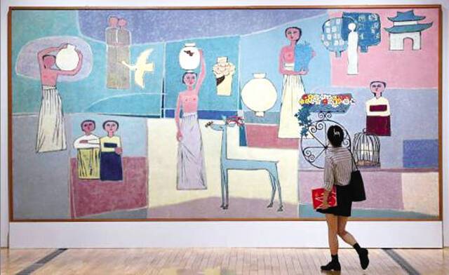 물납제 법제화를 가속화한 이건희 컬렉션 기증 뒤 열린 국립현대미술관 ‘이건희 컬렉션 특별전’에서 관람객이 감상하고 있는 모습. 국민일보DB