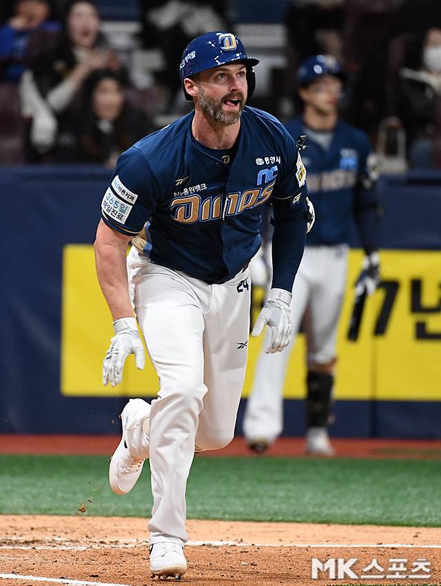 NC 데이비슨은 11일 고척 키움전에서 적시타를 쳤다. 사진=천정환 기자