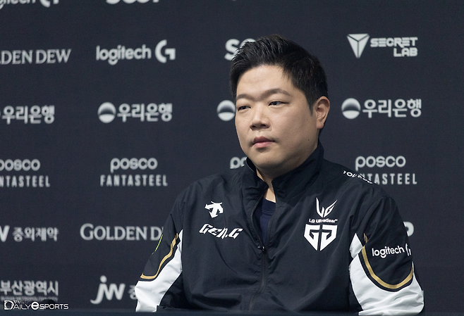 젠지e스포츠 김정수 감독