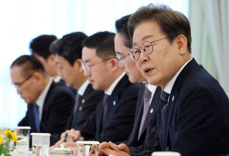 이재명 대통령이 13일 서울 용산 대통령실에서 열린 6경제단체·기업인 간담회에서 발언하고 있다. (사진=연합뉴스)