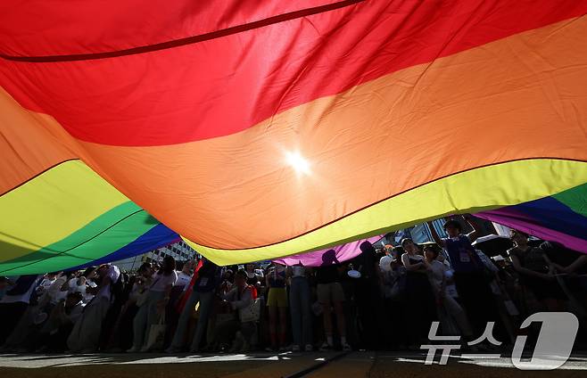 지난해 열린 '2024 서울퀴어문화축제' 사진. 2024.6.1/뉴스1 ⓒ News1 이동해 기자