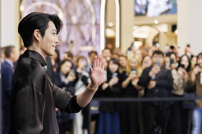 예거 르쿨트르 부스를 찾은 배우 김우빈. 브랜드의 글로벌 홍보대사다. 사진 워치스&원더스