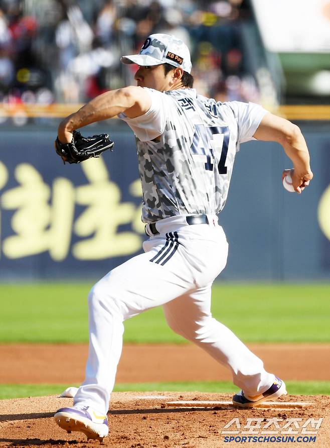 3일 잠실구장에서 열린 두산 베어스와 KIA 타이거즈의 경기. 두산 곽빈이 역투하고 있다. 잠실=박재만 기자 pjm@sportschosun.com/2025.06.03/