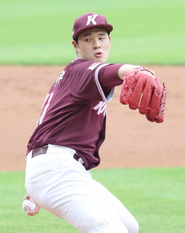 투구하는 정현우. /사진=김진경 대기자