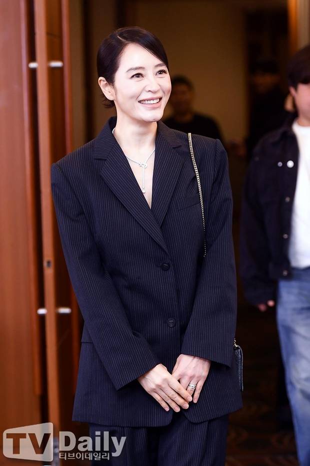 김혜수