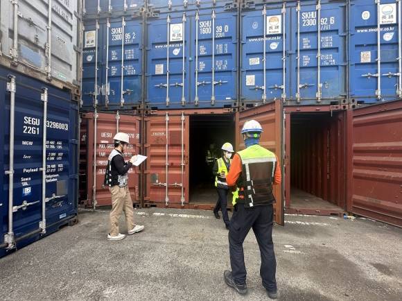 지난해 수입 빈 컨테니어현장 점검 사진. BPA 제공