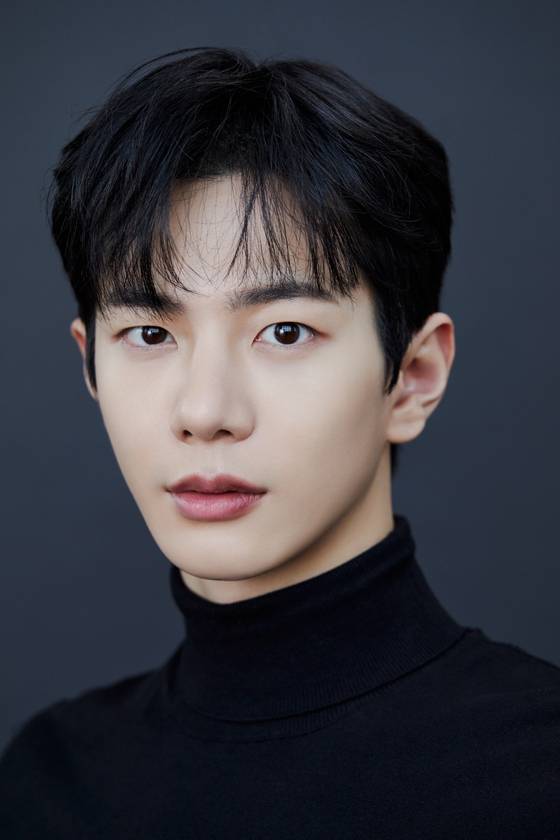 최보민