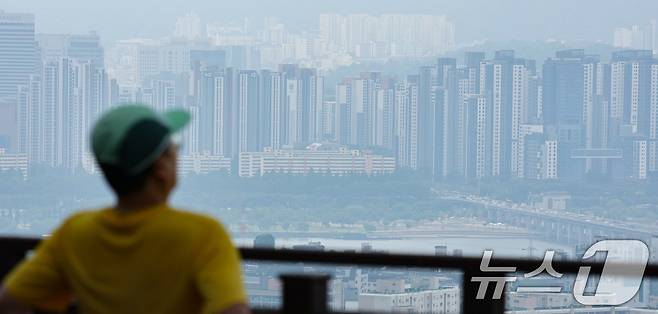 서울 남산에서 바라본 서울 아파트 단지의 모습. /뉴스1 ⓒ News1 신웅수 기자