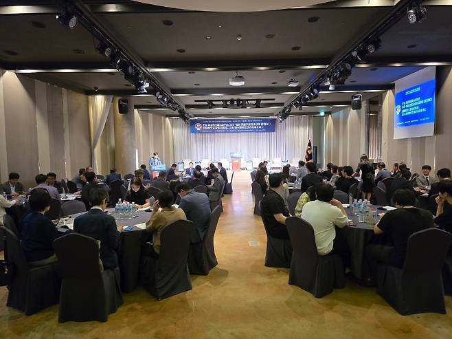 오늘(18일) 열린 제주상의 제주-일본 관광경제 토론회.