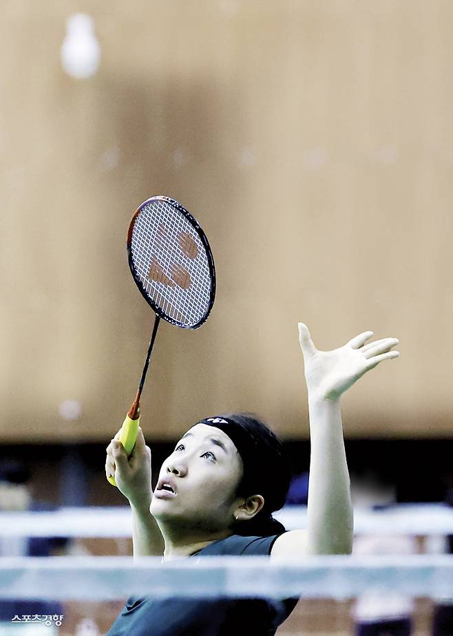 배드민턴 안세영이 대표팀 강화훈련이 진행 중인 17일 진천선수촌에서 훈련하고 있다. 진천 | 문재원 기자