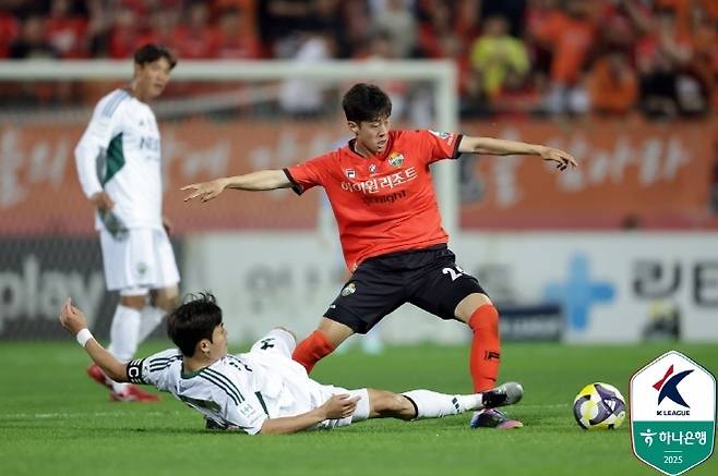 강원 FC 김민준. 사진=한국프로축구연맹