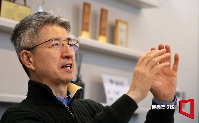 송은강 캡스톤파트너스 대표가 아시아경제와 인터뷰를 하고 있다. 2025.03.04 윤동주 기자