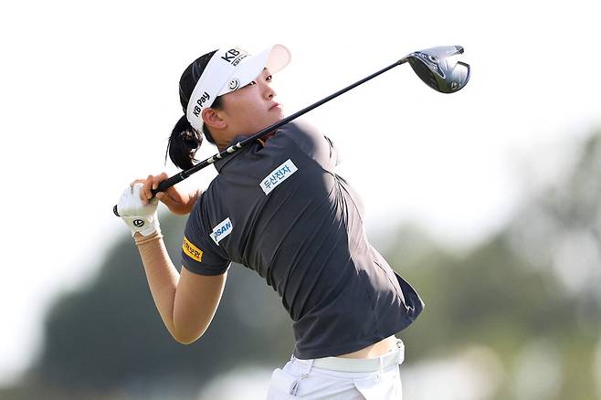 드라이버샷을 시도하는 방신실. AFP연합뉴스