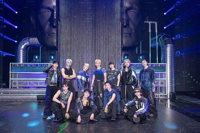 세븐틴 'THUNDER' 음악방송 1위 '8관왕'