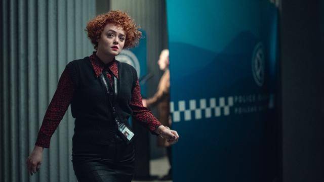 다시 현장 근무를 하고 싶은 로즈가 미제 사건 수사반에 합류하며 수사는 활기를 띤다. 넷플릭스 제공