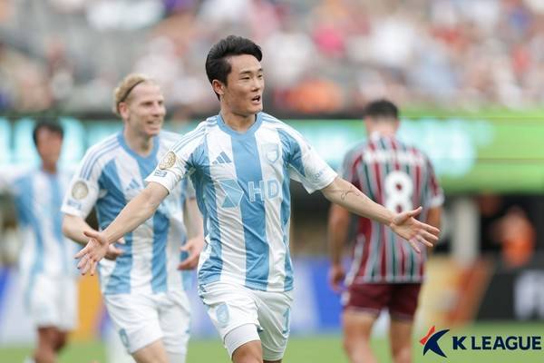 엄원상(울산HD). 한국프로축구연맹 제공