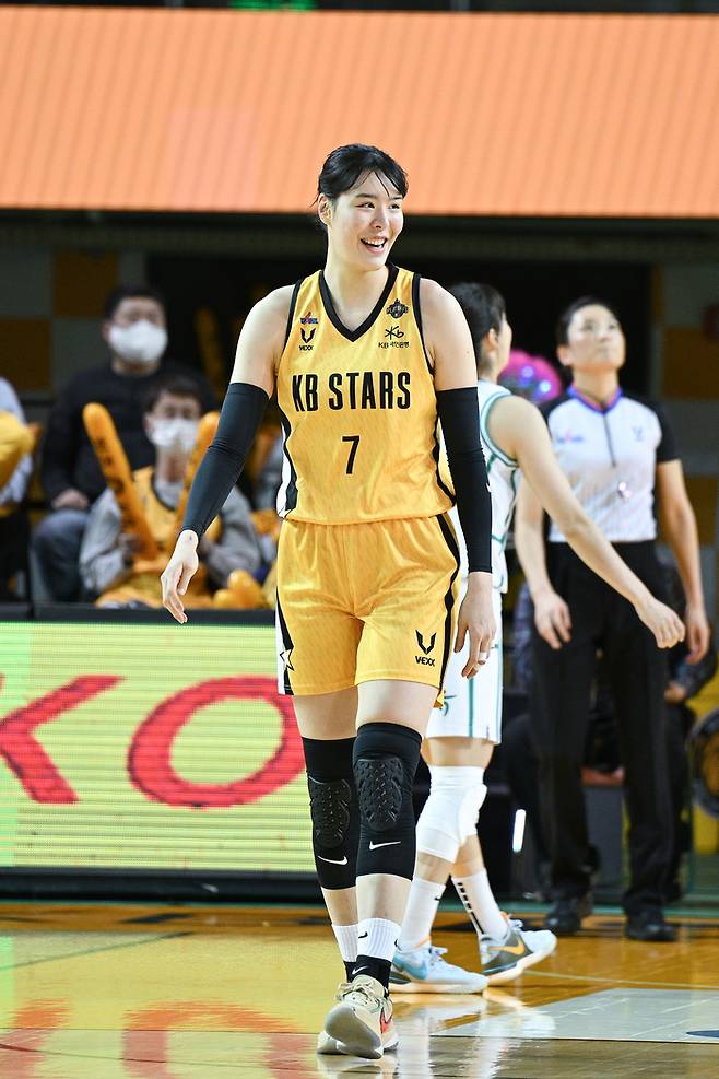 청주 KB스타즈 박지수. 사진 | WKBL