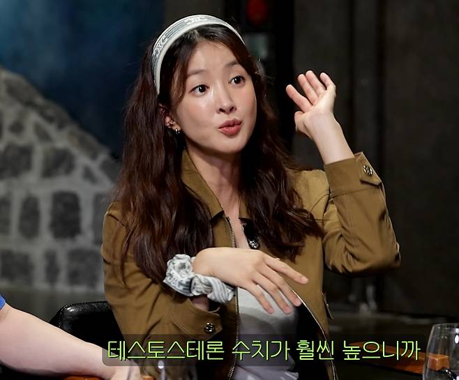 이시영이 남성 호르몬인 테스토스테론 수치가 높아 치료를 받은 적 있다고 고백했다. /사진=유튜브 '짠한형' 갈무리