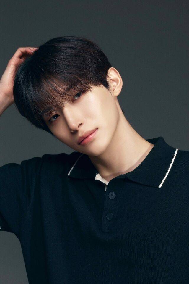 그룹 크래비티 멤버 정모 / 스타쉽엔터테인먼트