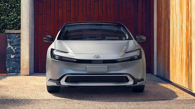 토요타 프리우스