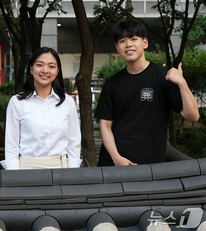 지난 22일 뉴스1과 만난 일본 청년 오하라 아야카 씨와 한국 청년 차준호 씨. 2025.6.22/뉴스1ⓒ News1 박세연 기자