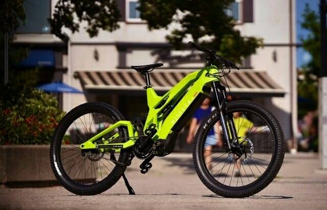 시속 80km로 달리는 전기 자전거가 소개돼 화제가 되고 있다. (사진=니리카)