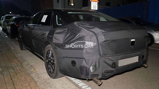 사진 : 현대차 그랜저 페이스리프트 테스트카 (출처=Shorts Car)