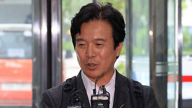 질문에 답하는 김영훈 고용노동부 장관 후보자