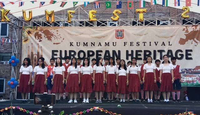 꿈나무학교 학생들이 졸업 공연을 펼치는 장면. 꿈나무학교 제공