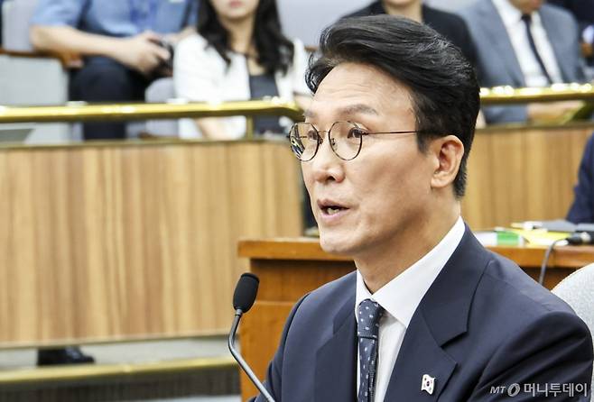 김민석 국무총리 후보자가 24일 서울 여의도 국회에서 열린 인사청문회에서 질문에 답하고 있다. 2025.06.24. /사진=뉴시스