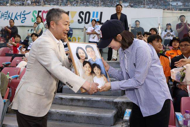 두산 베어스 제공