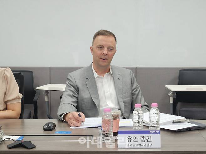 유안 랭킨 엠로 글로벌사업팀장이 지난 24일 서울 영등포구 엠로 본사에서 이데일리와 인터뷰를 진행했다.(사진=최연두 기자)