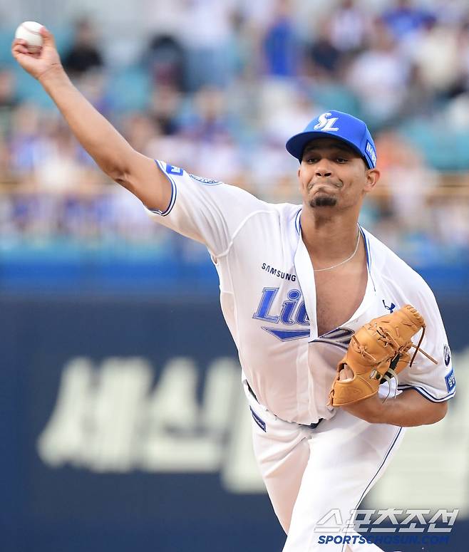 26일 대구 삼성라이온즈파크에서 열린 삼성과 한화의 경기. 선발 투구하고 있는 삼성 가라비토. 대구=송정헌 기자songs@sportschosun.com/2025.06.26/