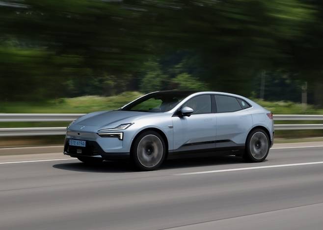 2026년형 폴스타 4