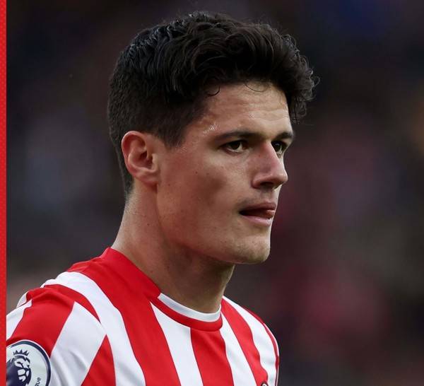 크리스티안 뇌르고르(브렌트퍼드). 브렌트퍼드 홈페이지 캡처