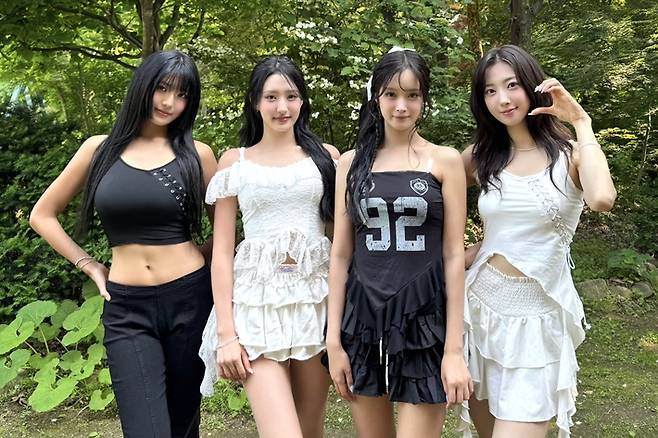 26일 저녁 6시 미니 4집 '러브스트럭'을 발매한 그룹 하이키. GLG 제공