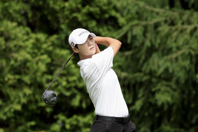 티샷을 하고 있는 박성현. 사진 제공=AFP연합뉴스