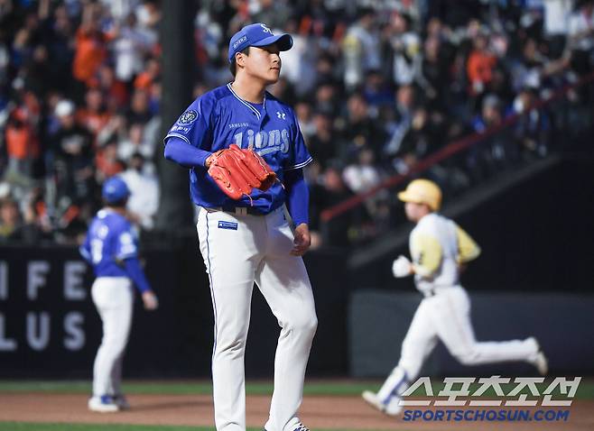 7일 대전 한화생명볼파크에서 열린 삼성-한화전. 3회말 1사 문현빈에게 동점 솔로포를 허용한 이승현. 대전=정재근 기자 cjg@sportschosun.com/2025..5.7/