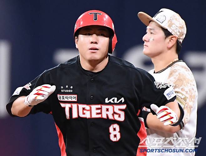 25일 서울 고척스카이돔에서 열린 KIA-키움전. 3회초 2사 2루 이창진이 1타점 2루타를 친 후 환호하고 있다. 고척=정재근 기자 cjg@sportschosun.com/2025.6.25/