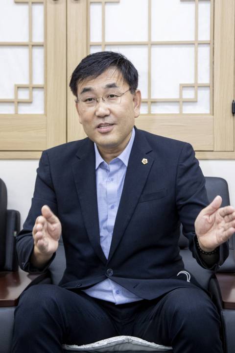 황두영 경북도의원. 경북도의회 제공