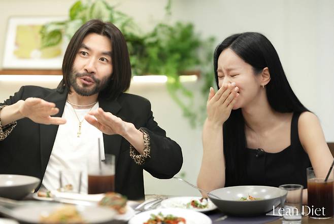 (왼쪽부터) 노홍철, 혜리. 사진 | 유튜브 ‘린다이어트’ 캡처