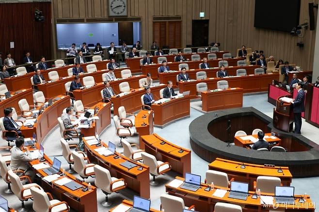 (서울=뉴스1) 안은나 기자 = 30일 오후 서울 여의도 국회에서 열린 제426회국회(임시회) 예산결산특별위원회 제1차 전체회의에서 조정훈 국민의힘 의원이 질의하고 있다. 2025.6.30/뉴스1 Copyright (C) 뉴스1. All rights reserved. 무단 전재 및 재배포, AI학습 이용 금지. /사진=(서울=뉴스1) 안은나 기자