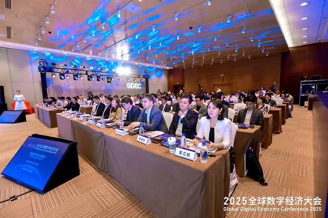 2일 중국 베이징 국가컨벤션센터에서 ‘한중 디지널 의료 혁신 협력 포럼’이 열리고 있다. (사진=KIC중국)